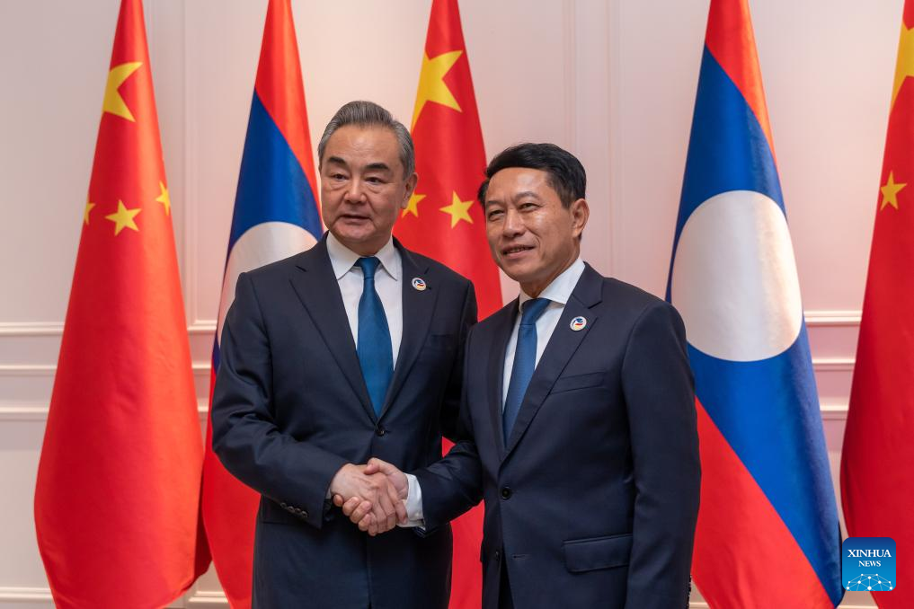 王毅宣布老挝成为上合成员国王毅宣布老挝正式成为上海合作组织成员国，深化合作的新里程碑